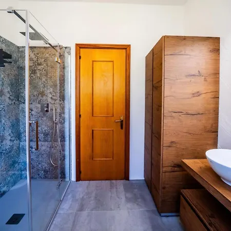 Villa La Pianazza - Un Oasi Nel Con Piscina A Pochi Minuti Da Sestri Levante Bracco